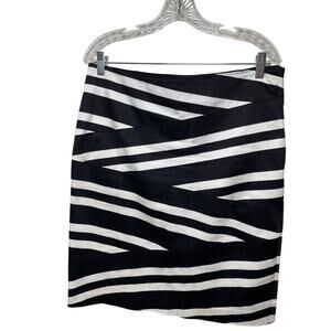 White House Black Market Sz 10 White/Black Knee Length Lined Skirt